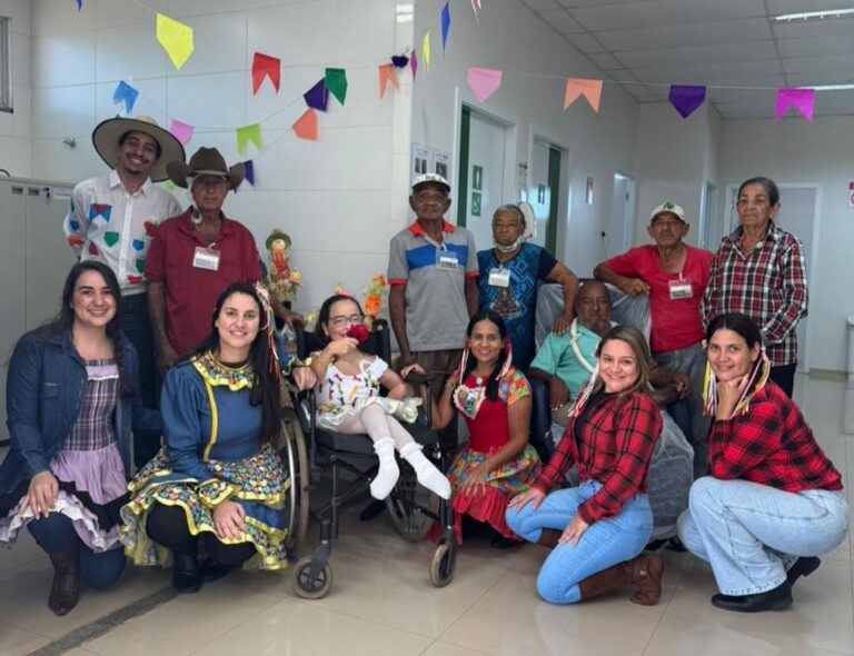 Arraiá na Hemodiálise promove acolhimento e alegria na Policlínica de Formosa, com atividades juninas e cuidado humanizado.