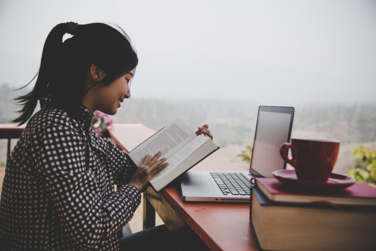 Livro debate desafios para o marketing político no Brasil