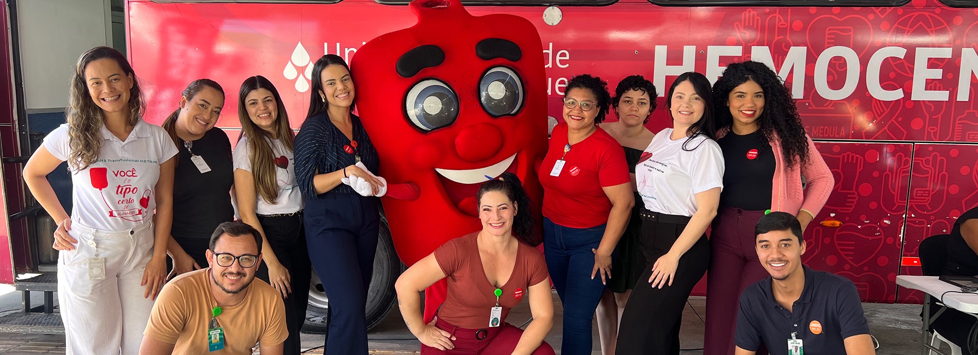 Doação de sangue no Hospital Estadual de Trindade (Hetrin), contribuindo para salvar vidas com um gesto de solidariedade com 230 bolsas de sangue coletadas.