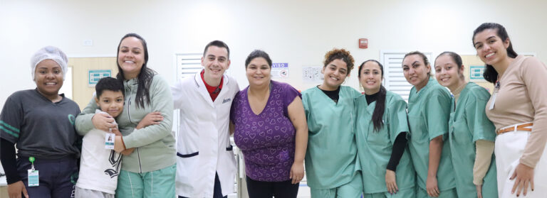 O Hospital Municipal da Brasilândia (HMB) alcançou 98% de satisfação entre os pacientes em 2026. A unidade, administrada pelo IMED, reforça o compromisso com atendimento humanizado no SUS.